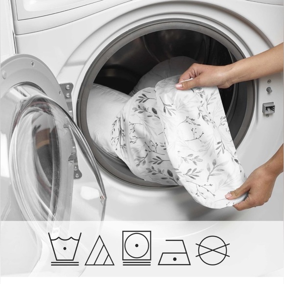 Boppy maternity pillow - Picture 3 of 3